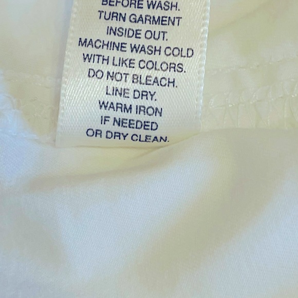 White House Black Market Mid-Rise Pret-A-Play Shorts , new without tag. - Picture 6 of 8